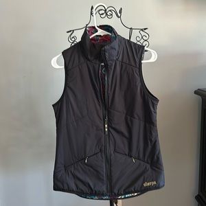 Sherpa reversible vest.